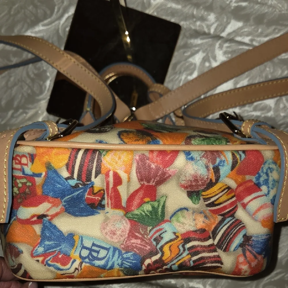 Dooney & Bourke Candy Backpack Rare - Picture 11 of 11